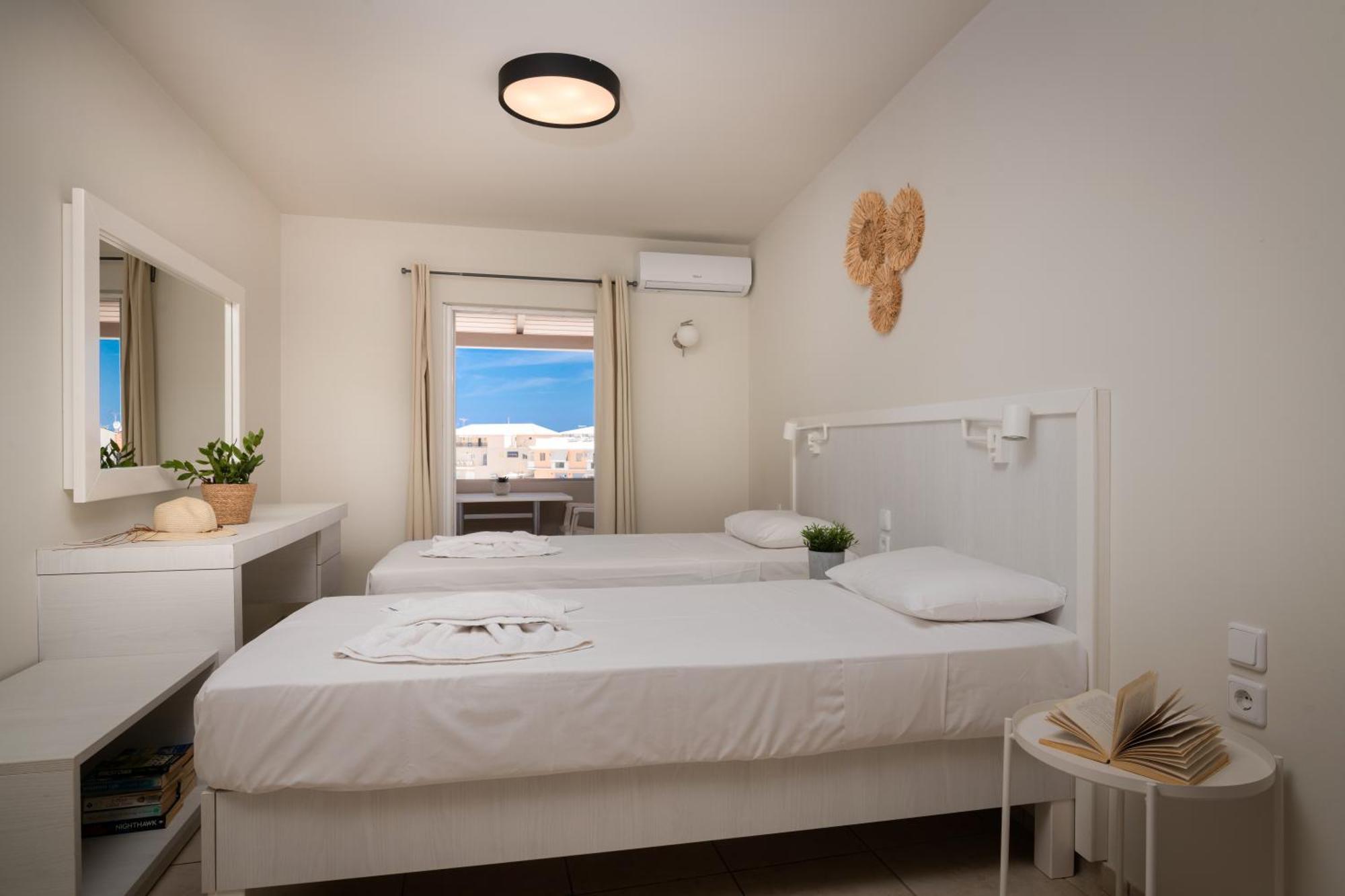 Alykes View Apartments Ngoại thất bức ảnh
