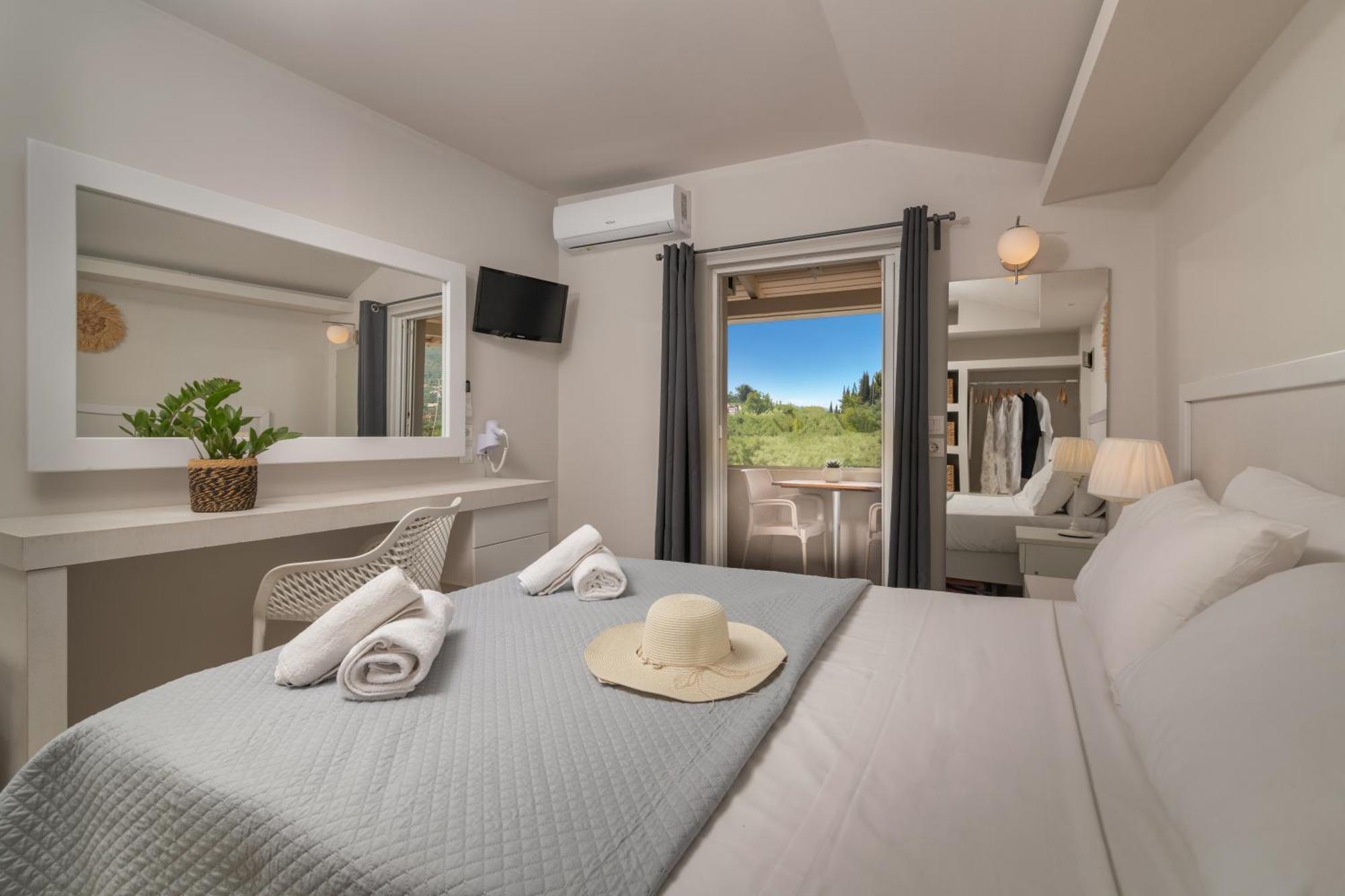Alykes View Apartments Ngoại thất bức ảnh