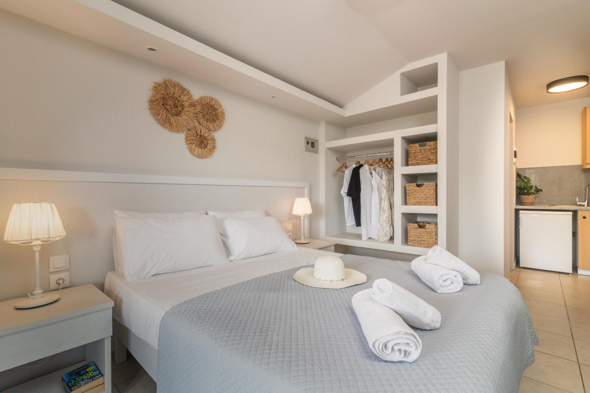 Alykes View Apartments Ngoại thất bức ảnh