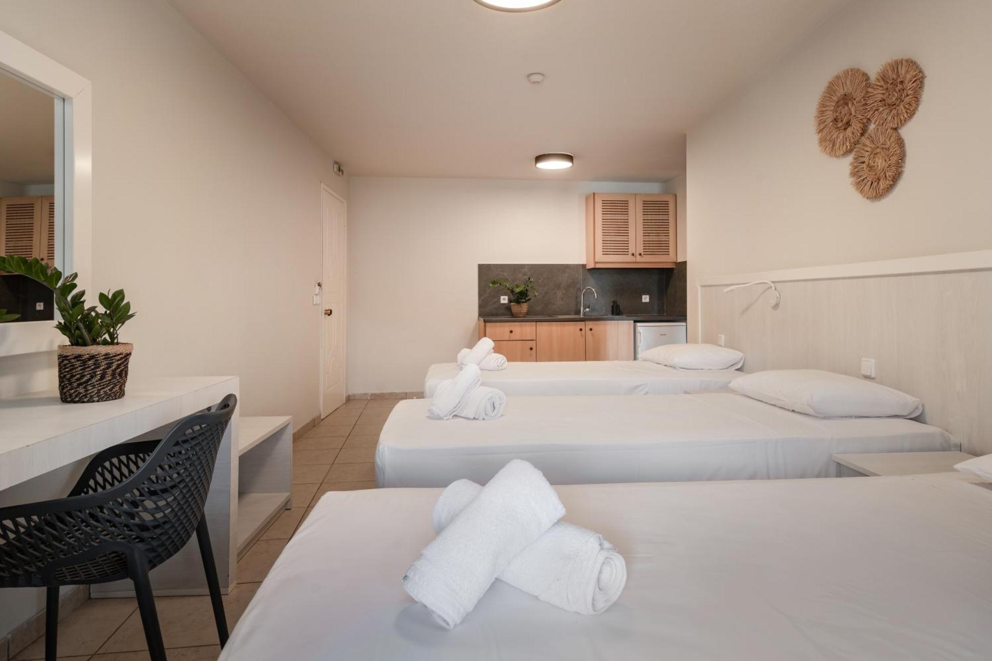 Alykes View Apartments Ngoại thất bức ảnh