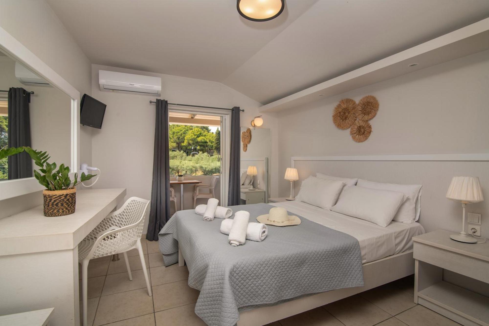 Alykes View Apartments Ngoại thất bức ảnh